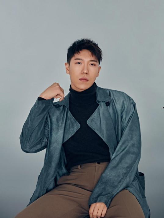 曹博演员,光影之间，演绎人生百态